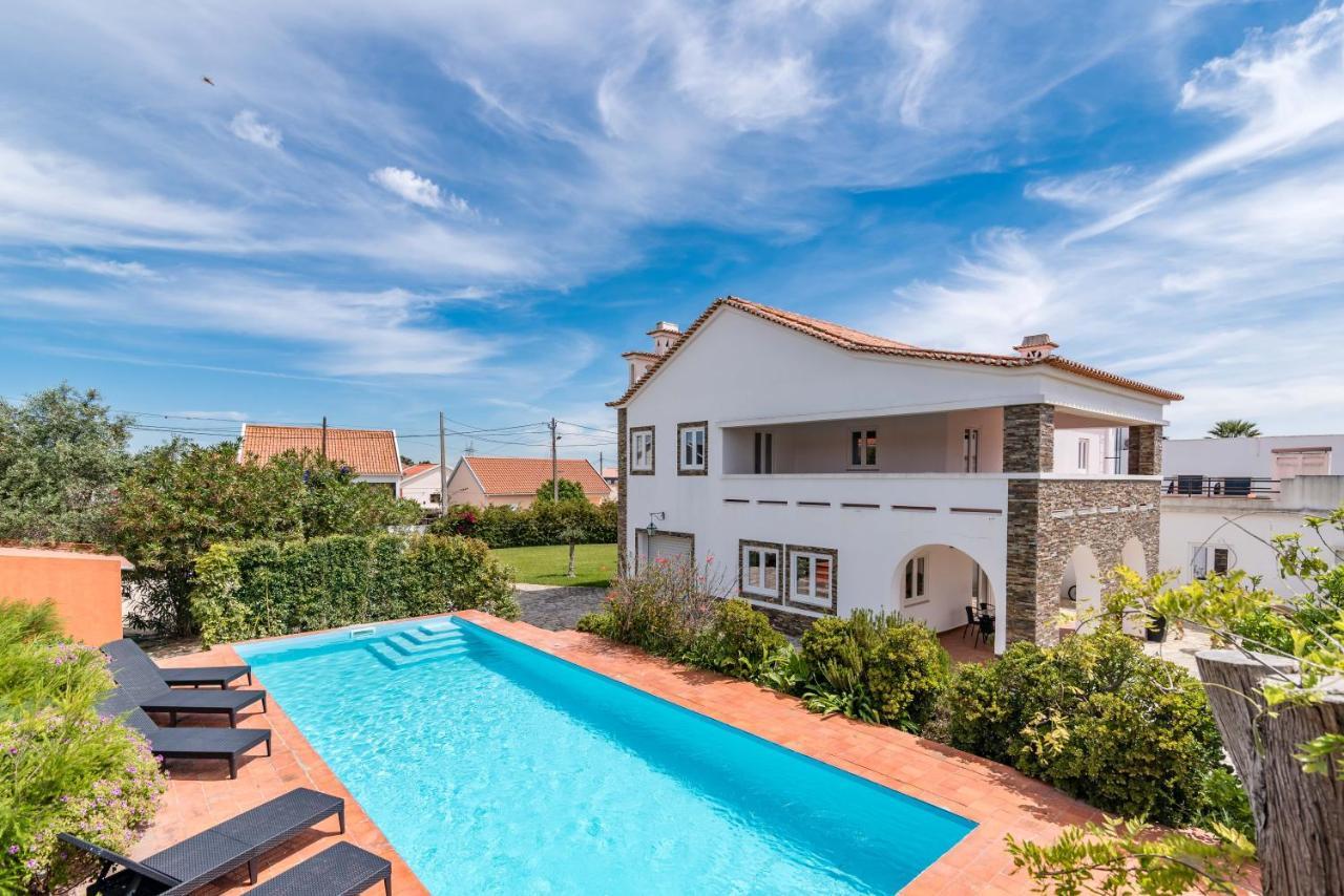 Vip House - Pool & Beach In Caparica ชาร์เนกา ภายนอก รูปภาพ