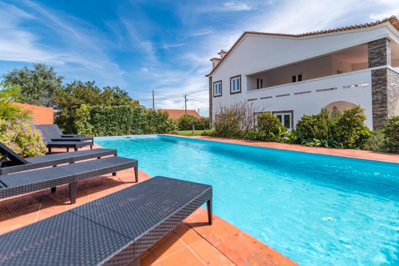 Vip House - Pool & Beach In Caparica ชาร์เนกา ภายนอก รูปภาพ