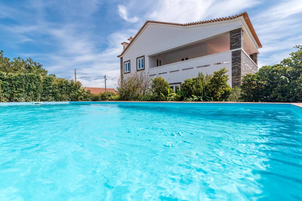 Vip House - Pool & Beach In Caparica ชาร์เนกา ภายนอก รูปภาพ