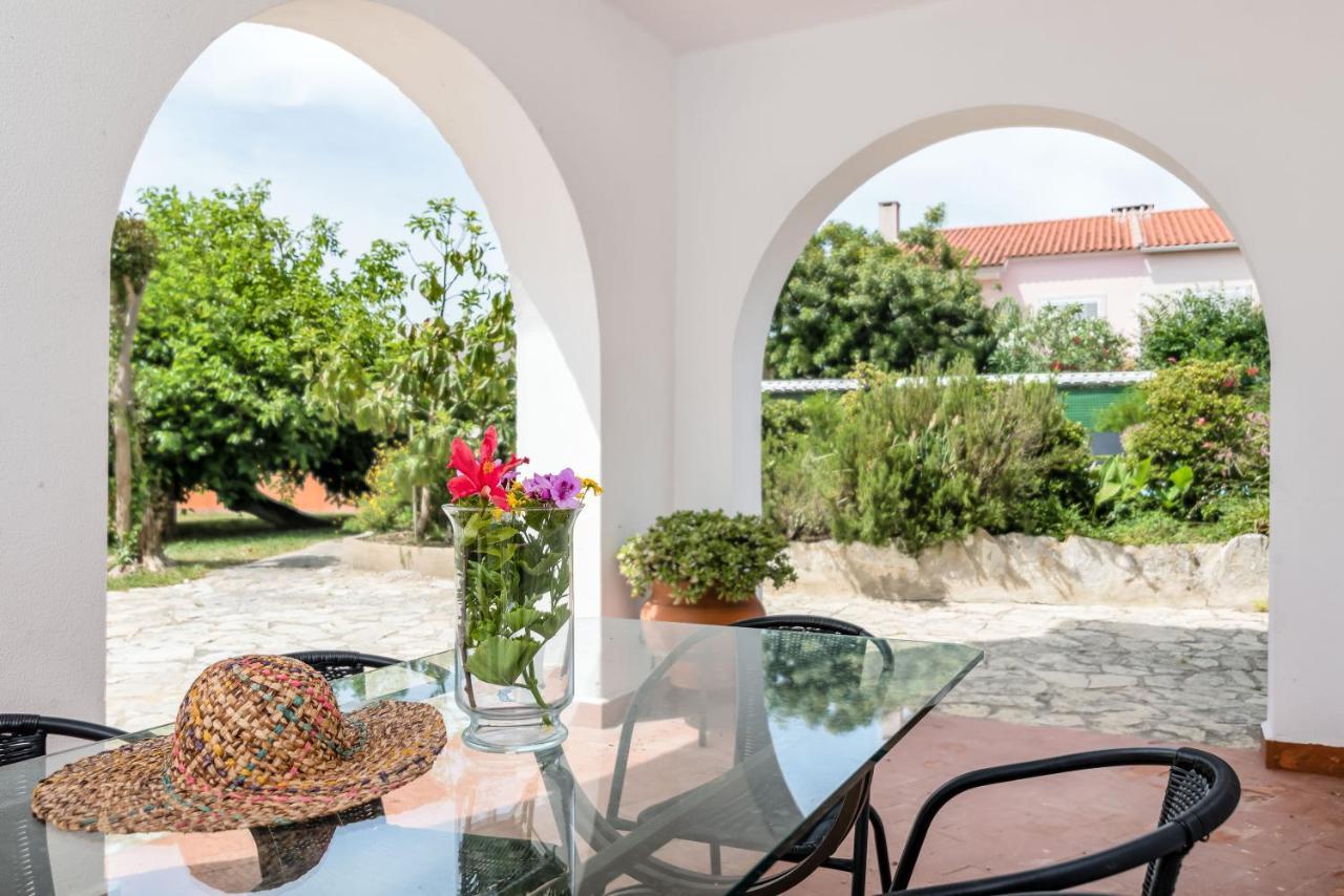 Vip House - Pool & Beach In Caparica ชาร์เนกา ภายนอก รูปภาพ