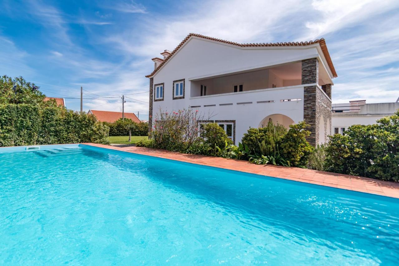 Vip House - Pool & Beach In Caparica ชาร์เนกา ภายนอก รูปภาพ